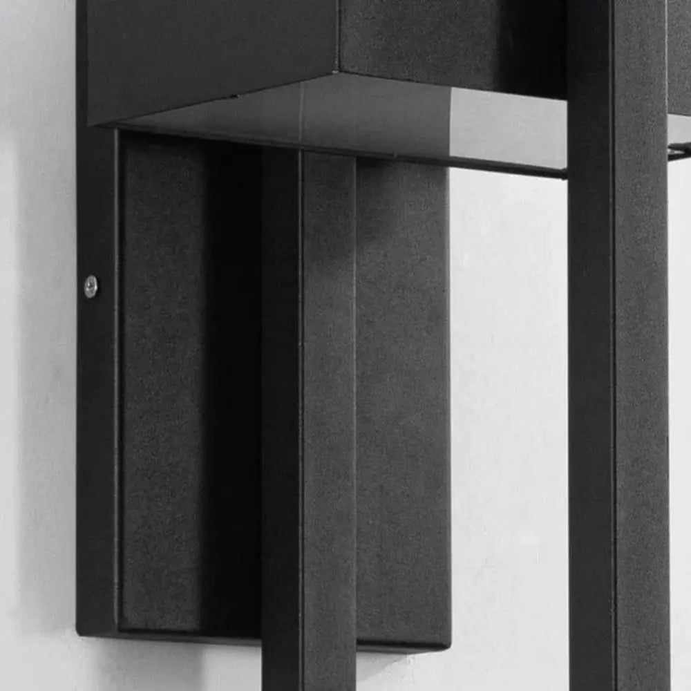 Lumenora | Modern Outdoor Wall Light With Energy-Saving LED