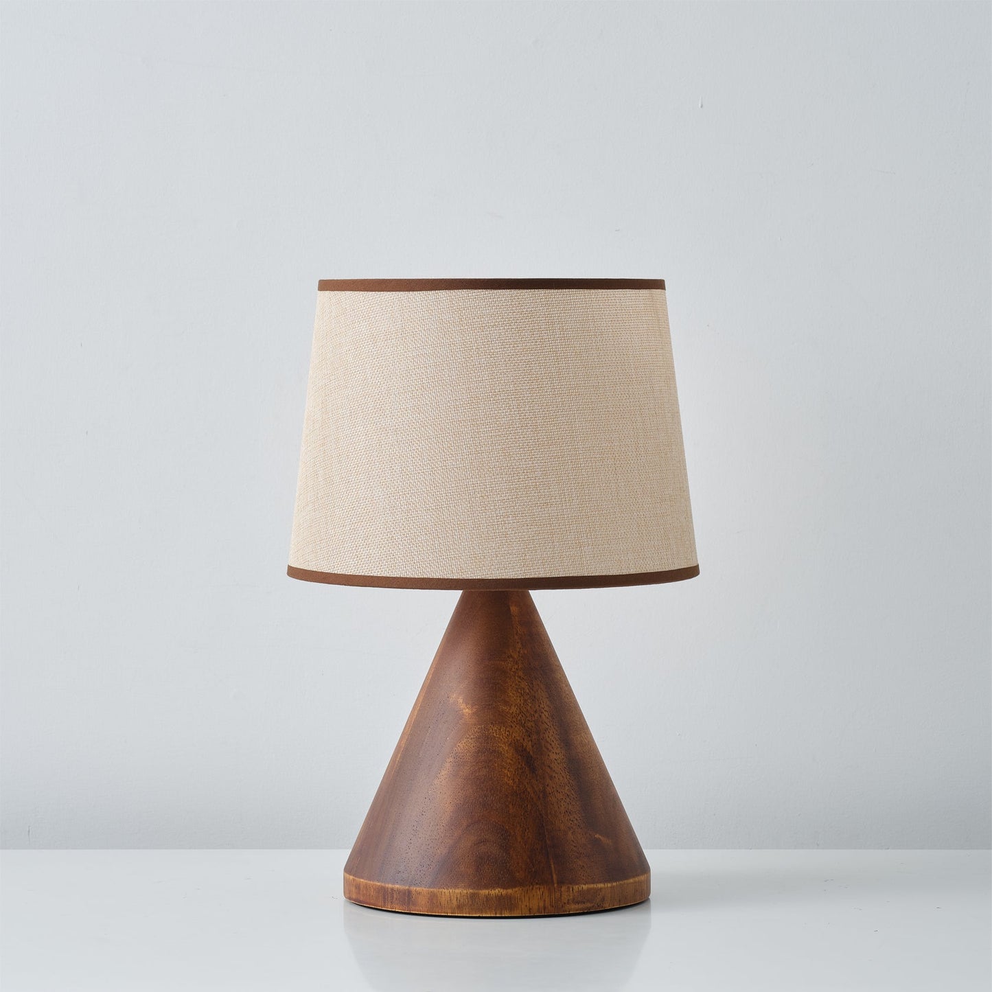 LioraWood | Table Lamp With Wooden Base And Warm, Soft Glow