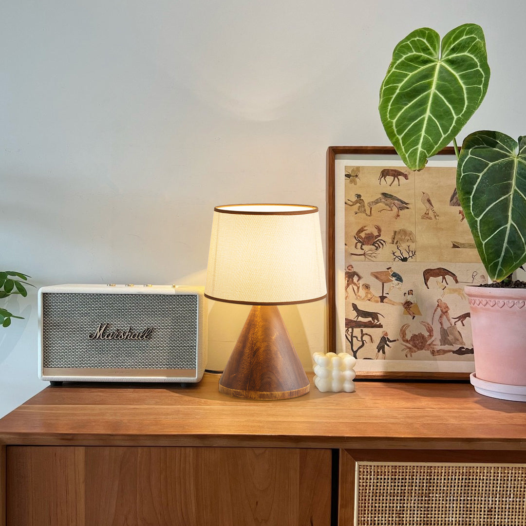 LioraWood | Table Lamp With Wooden Base And Warm, Soft Glow