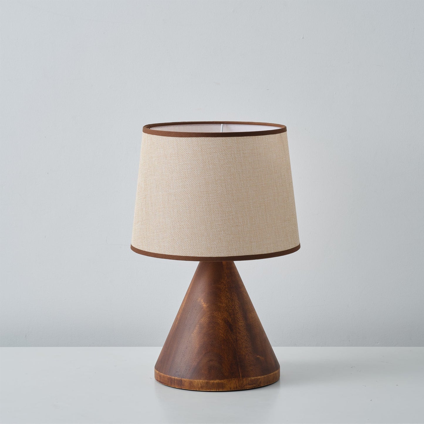 LioraWood | Table Lamp With Wooden Base And Warm, Soft Glow