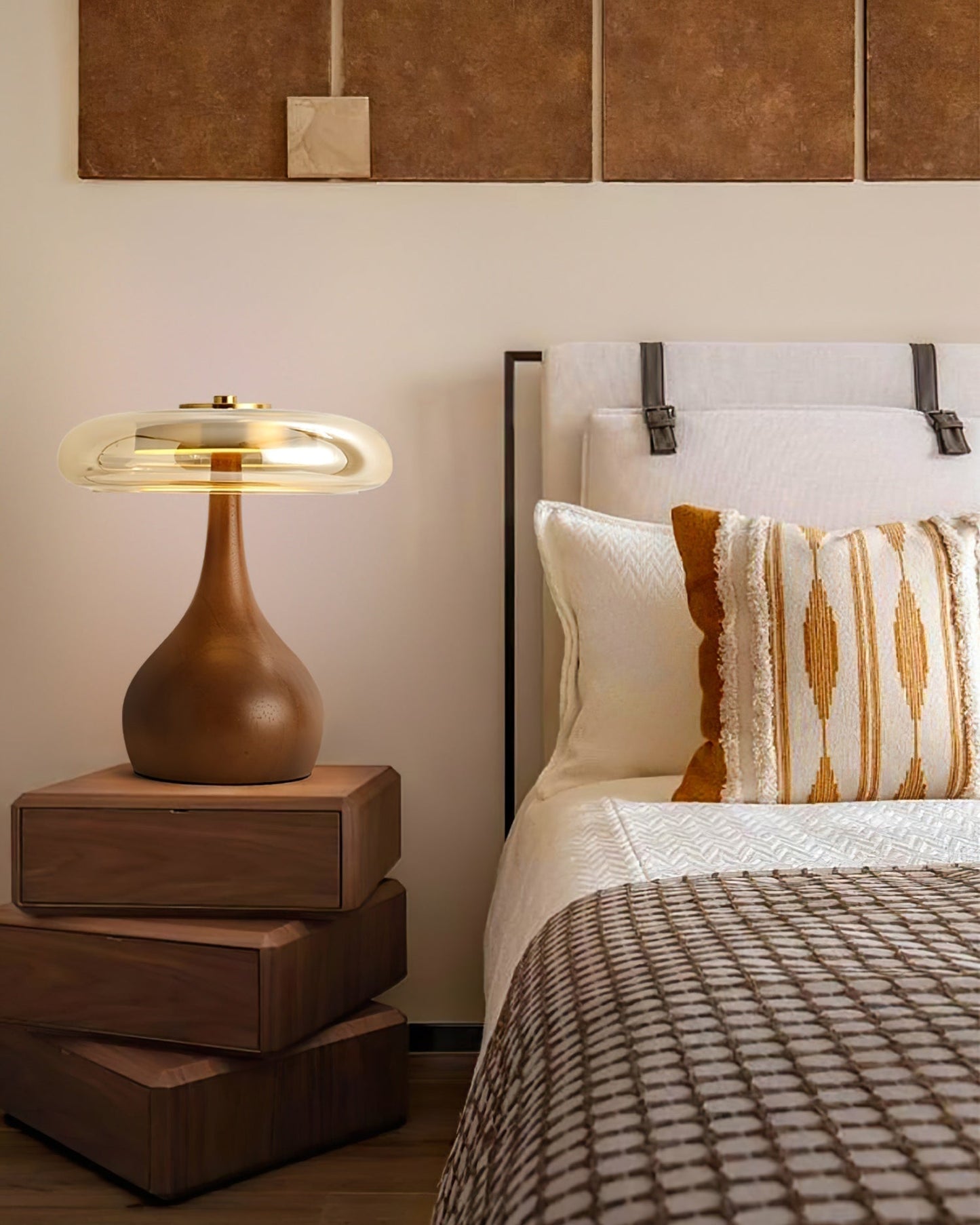 Averly | Wood & Brass LED Table Lamp For Ambient Lighting