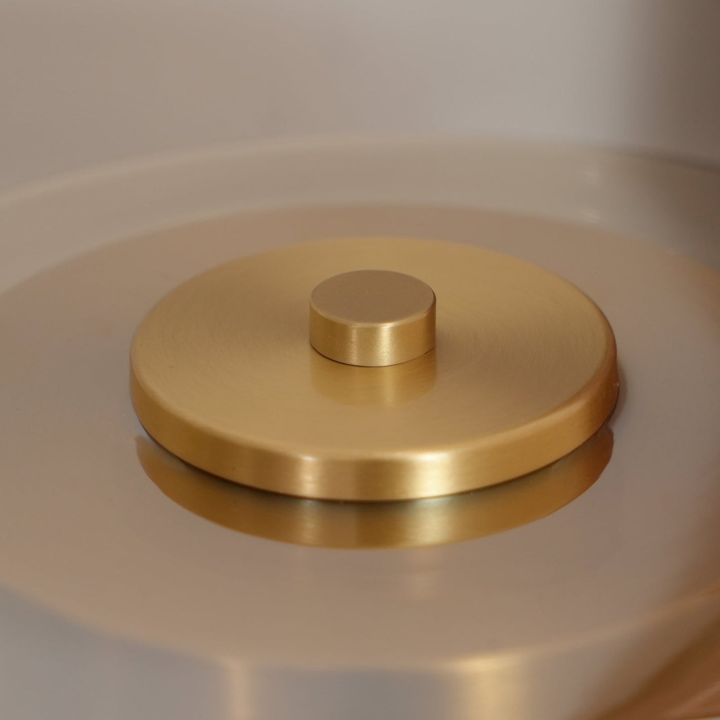 Averly | Wood & Brass LED Table Lamp For Ambient Lighting