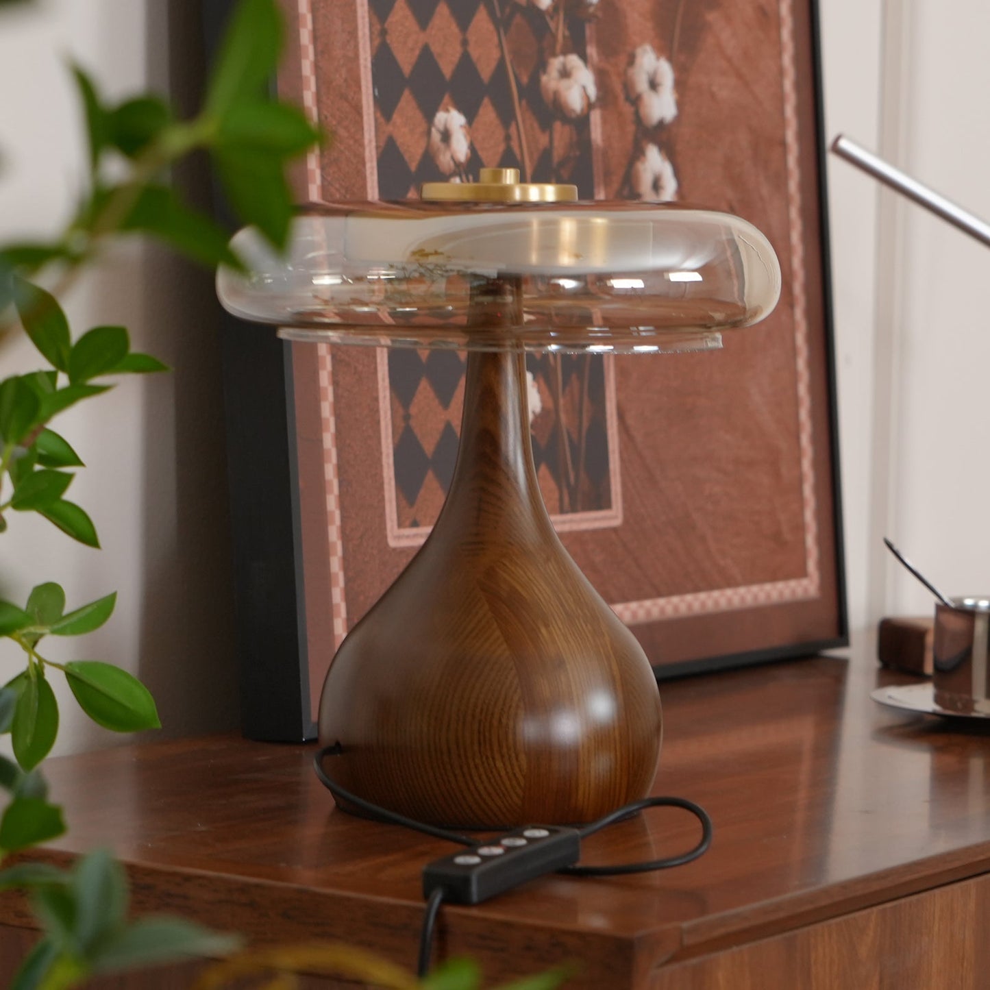Averly | Wood & Brass LED Table Lamp For Ambient Lighting