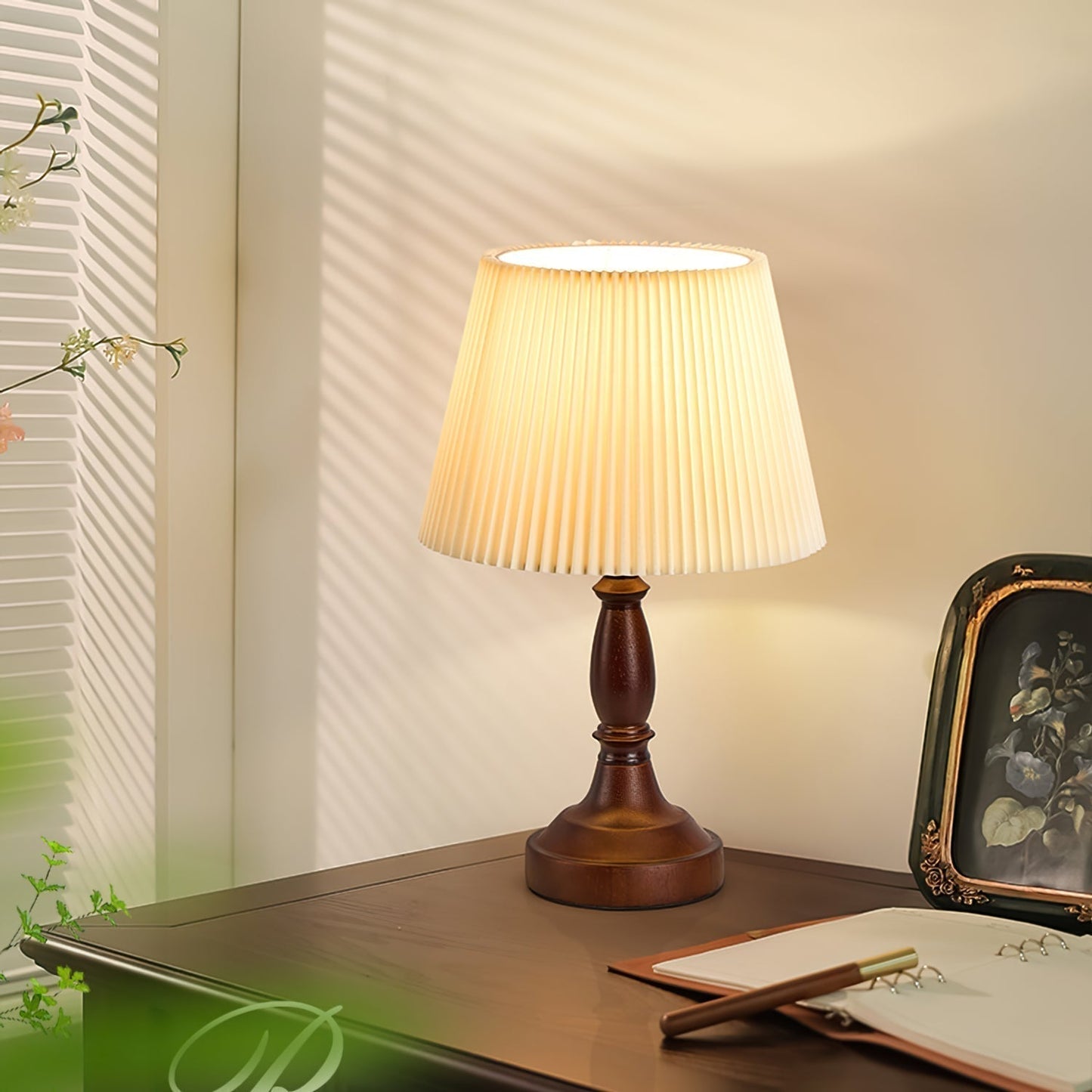AuroraWood | Walnut Base Desk Lamp With Fabric Shade