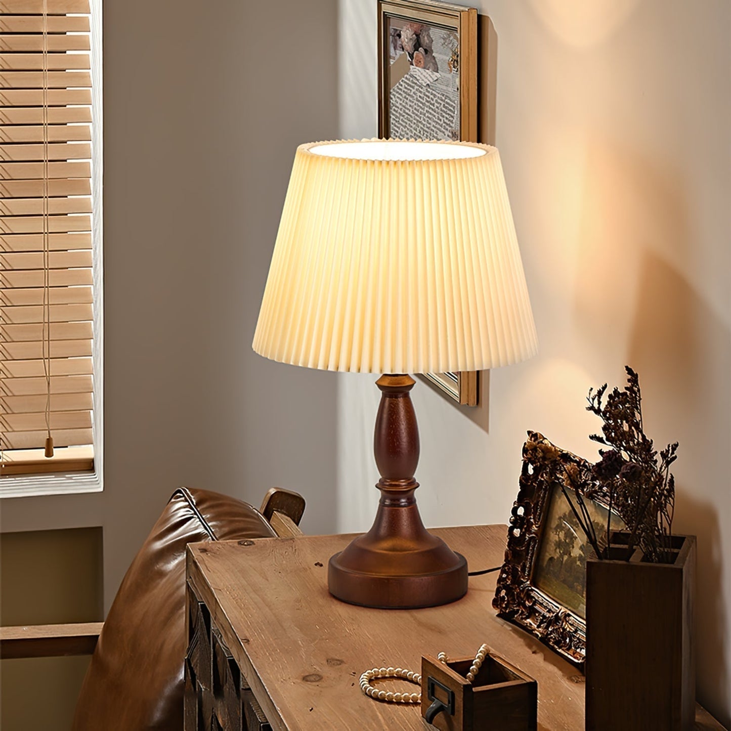AuroraWood | Walnut Base Desk Lamp With Fabric Shade
