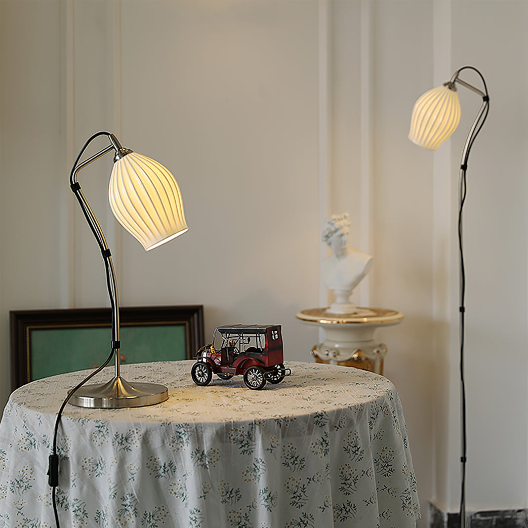 Arielle | Elegant Ceramic Table Lamp With Ribbed Shade