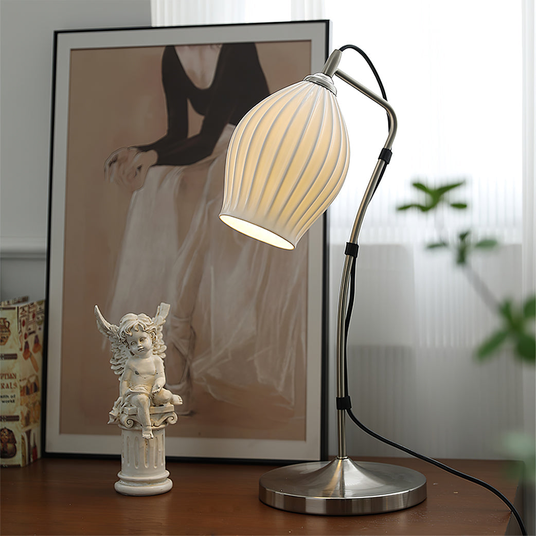 Arielle | Elegant Ceramic Table Lamp With Ribbed Shade