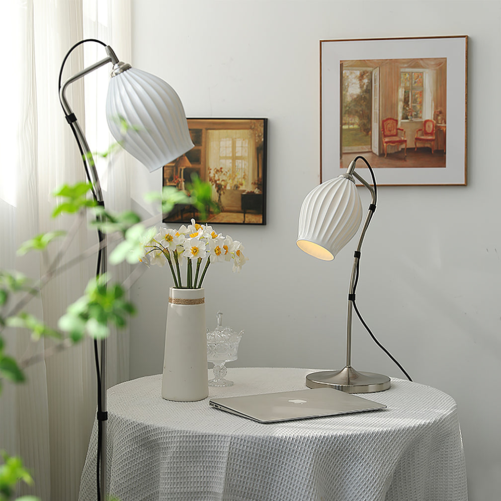 Arielle | Elegant Ceramic Table Lamp With Ribbed Shade