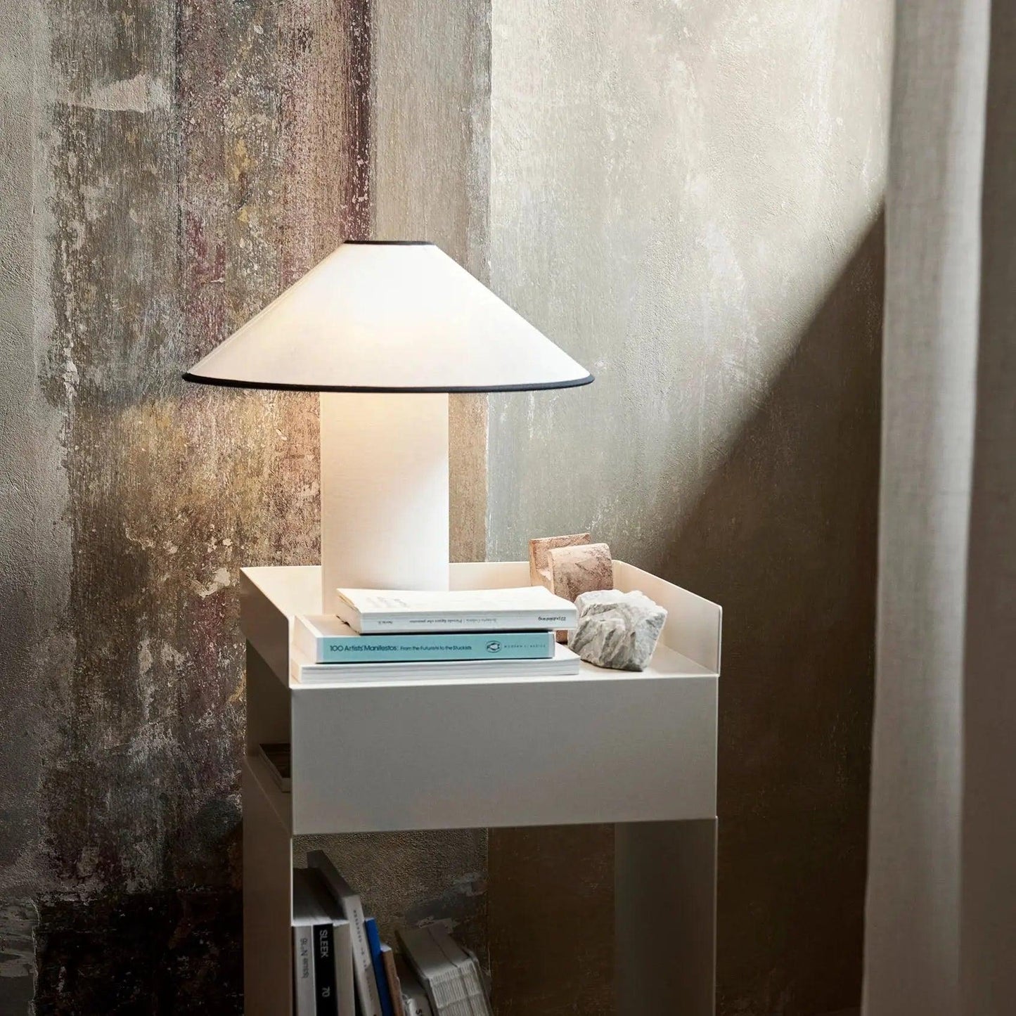 Vellaro Modern Table Lamp With Warm Ambient Lighting