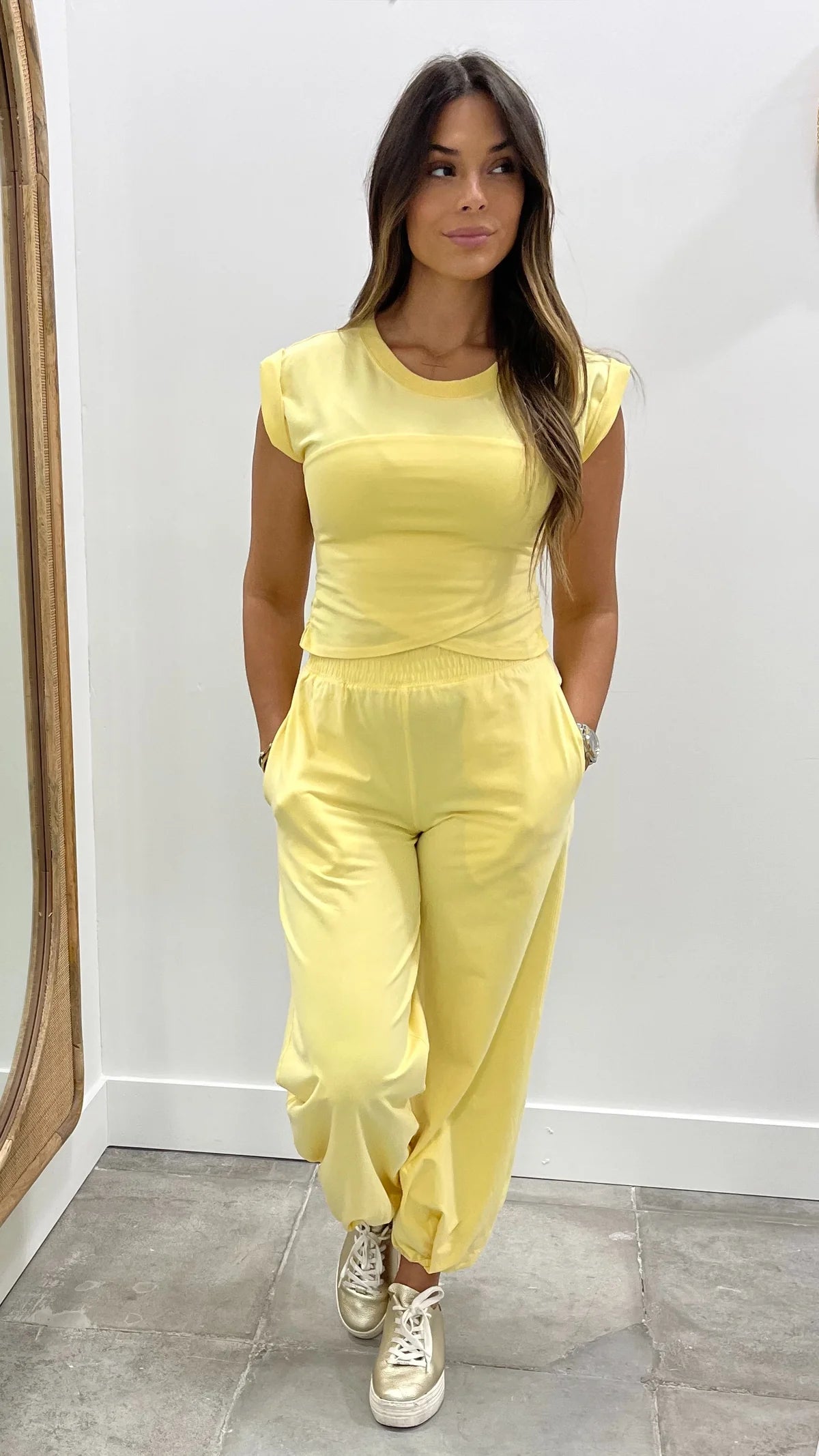 MARIA | Yellow Cropped T-Shirt