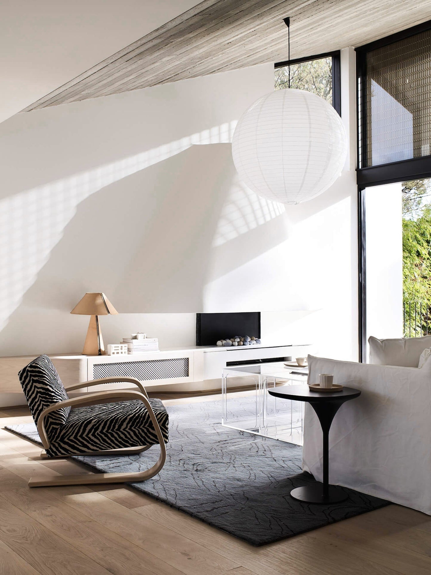 Harlow | Modern Leather & Metal Statement Desk Lamp
