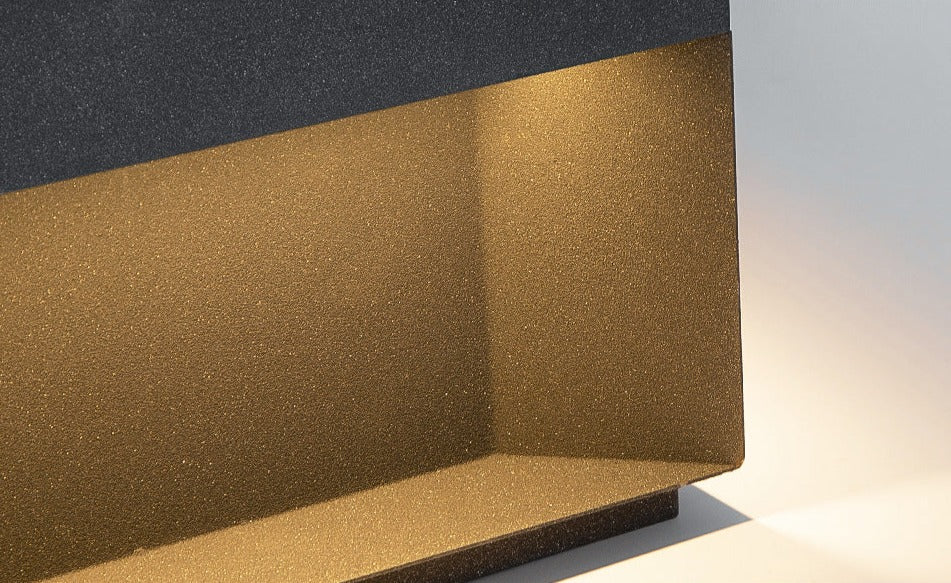 Solvra Weather-Resistant Outdoor Lamp With Smart Sensor