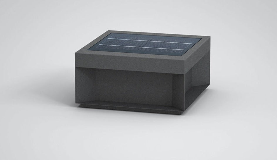 Solvra Weather-Resistant Outdoor Lamp With Smart Sensor