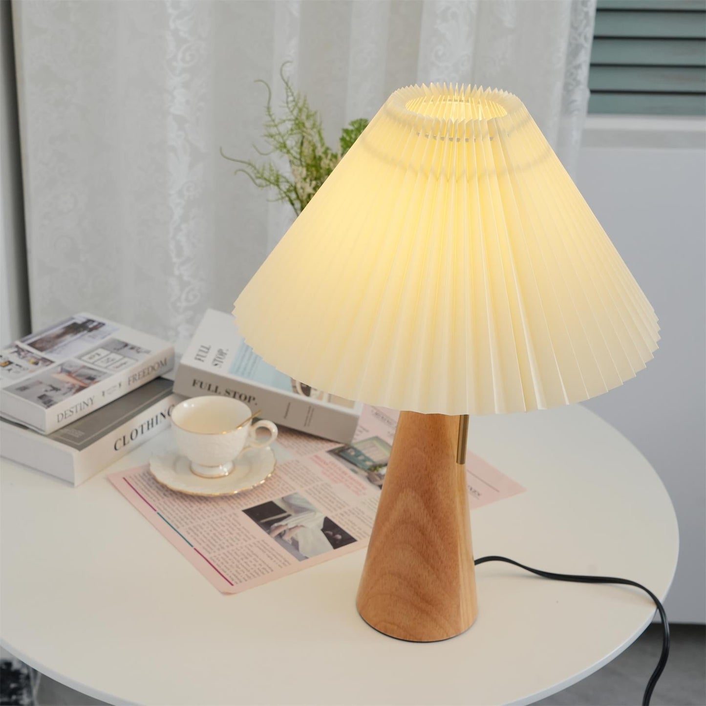 MarlowGlow | Elegant Wood & Metal Table Lamp, Beige Finish
