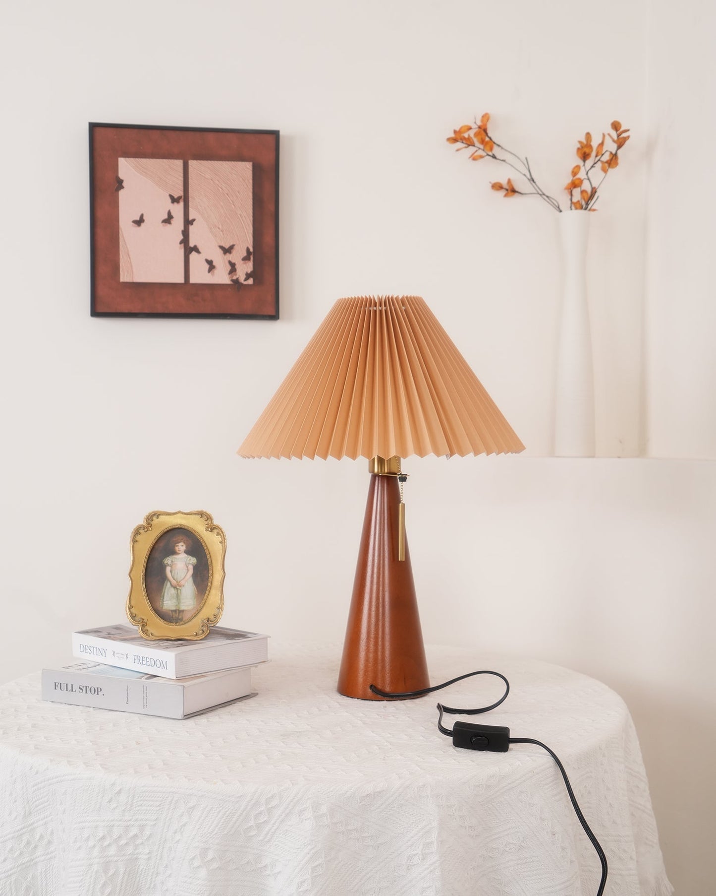 MarlowGlow | Elegant Wood & Metal Table Lamp, Beige Finish