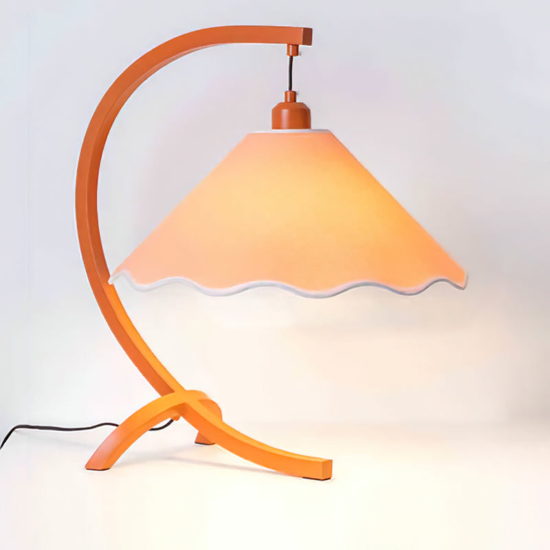 Aurelle Curved Green Frame Table Lamp With Scalloped Shade