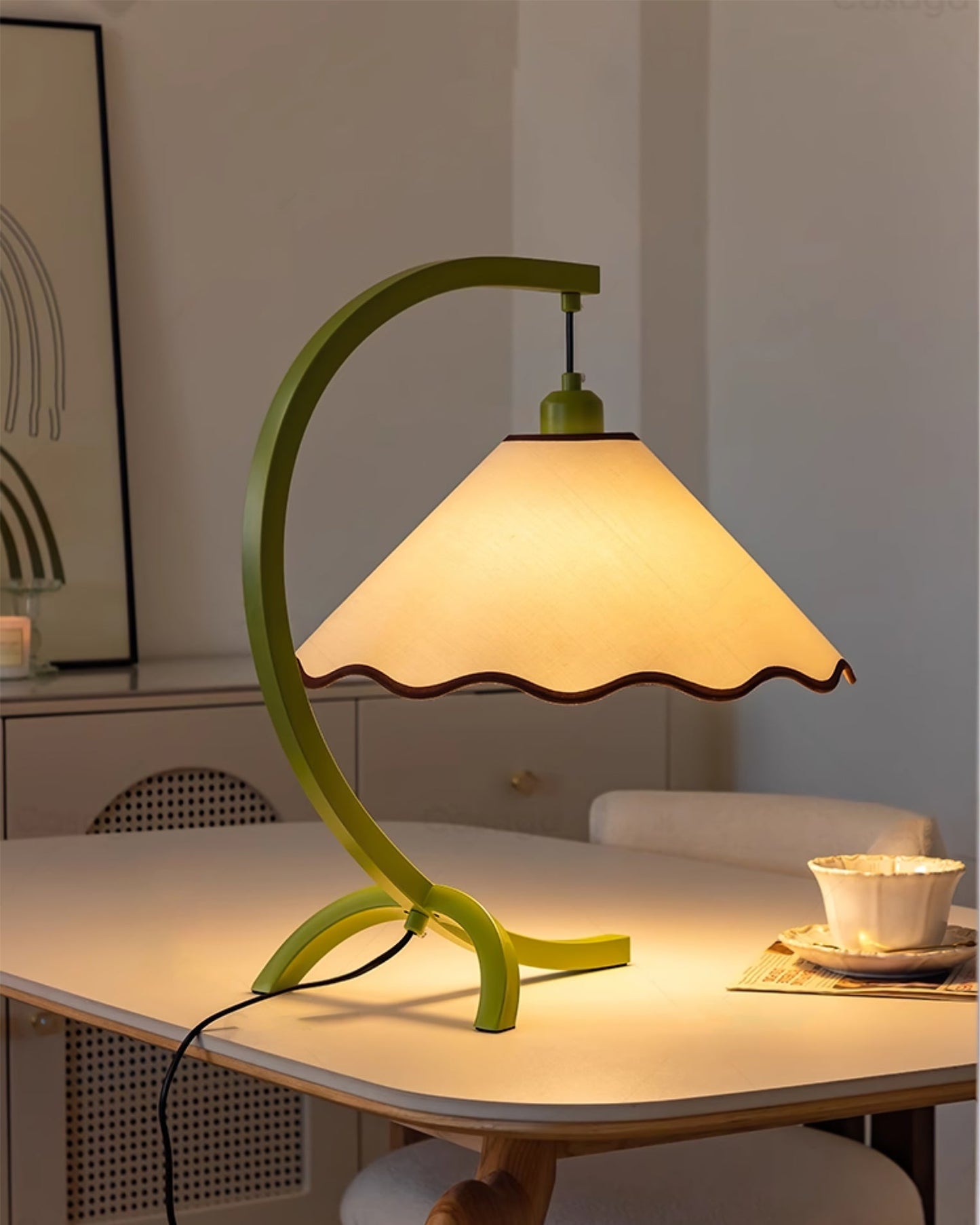 Aurelle Curved Green Frame Table Lamp With Scalloped Shade