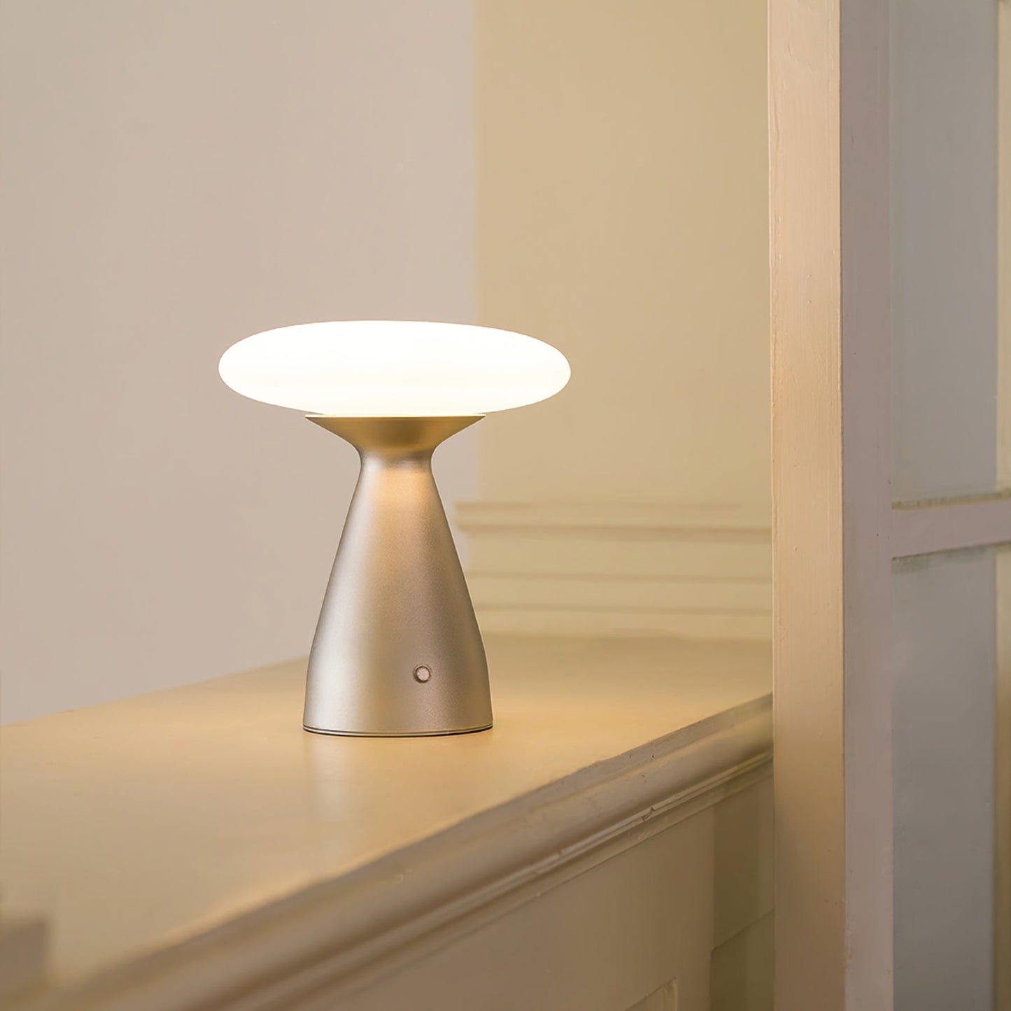 Korvian | Modern Desk Lamp With Glass Shade, Ambient Glow