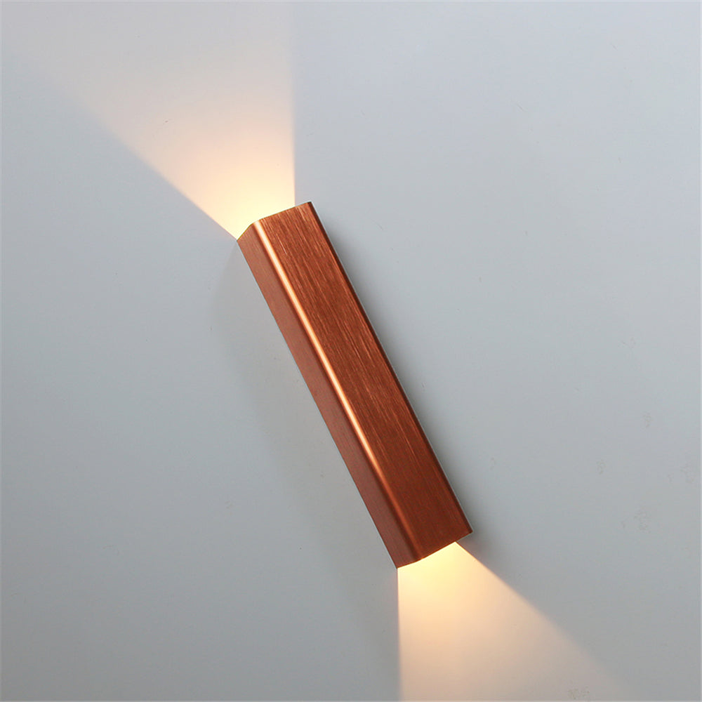 LumaVerve | Sleek Outdoor Lamp For Modern Patio And Garden