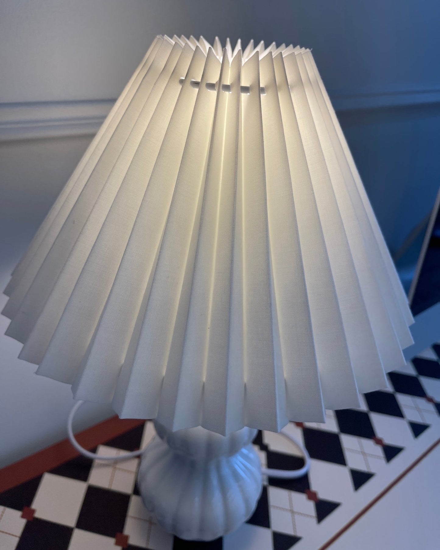 Aurelle | Pleated Ceramic Table Lamp, Mid-Century Glow
