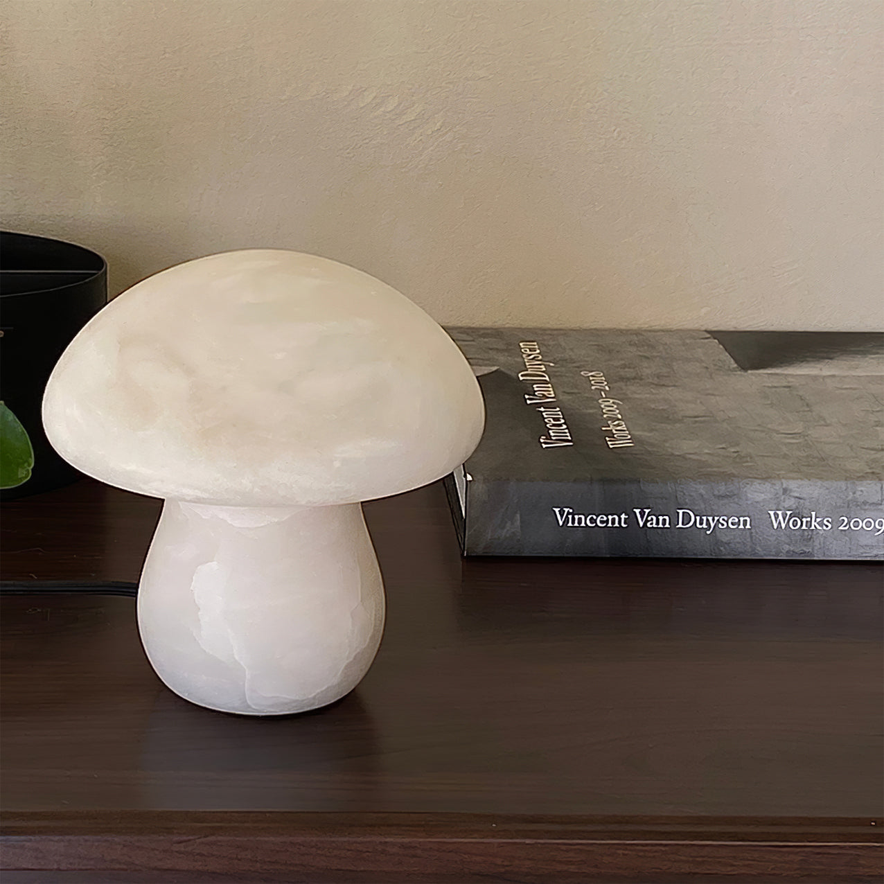 AuroraMoss Mushroom Alabaster Table Lamp With Warm Glow