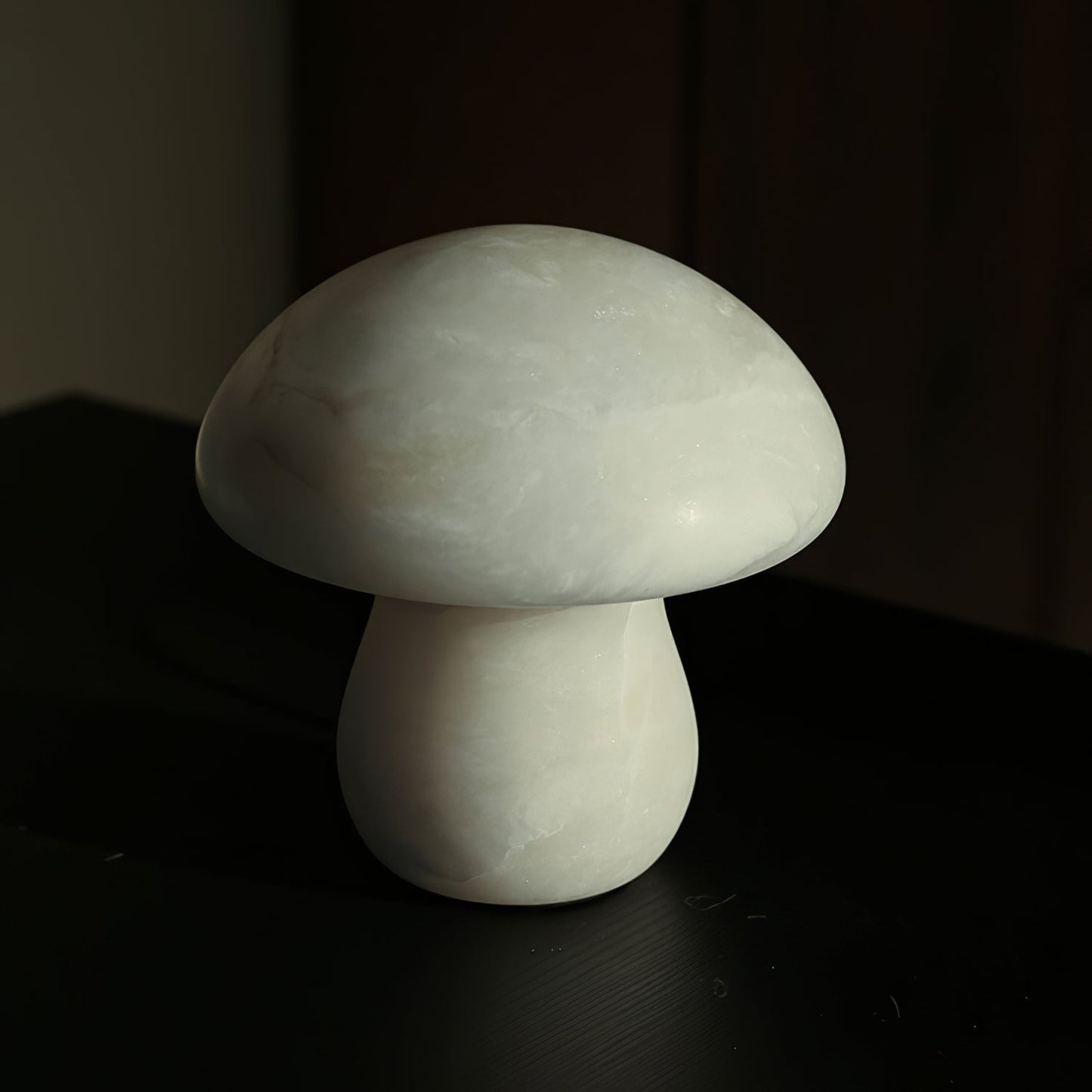 AuroraMoss Mushroom Alabaster Table Lamp With Warm Glow