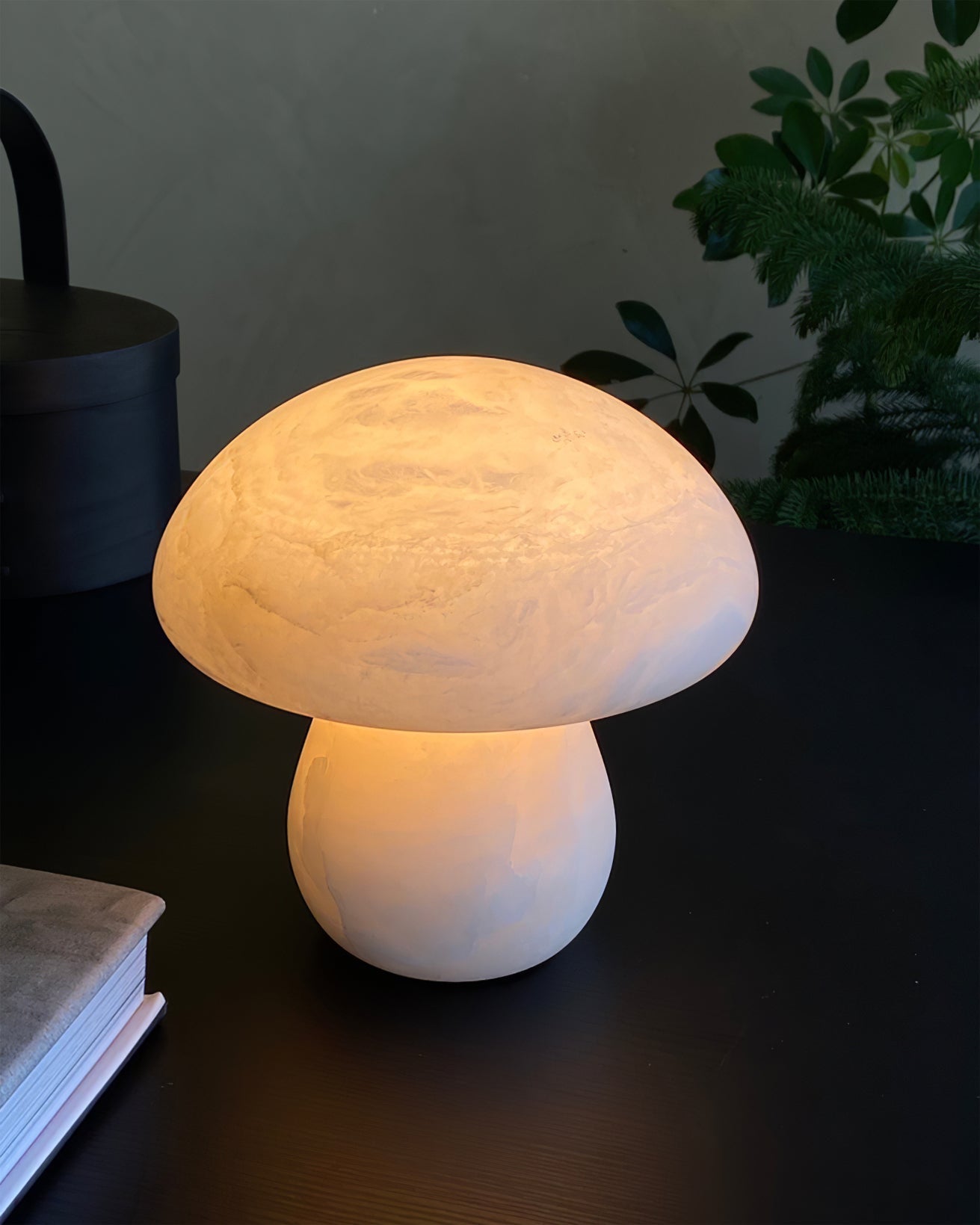 AuroraMoss Mushroom Alabaster Table Lamp With Warm Glow