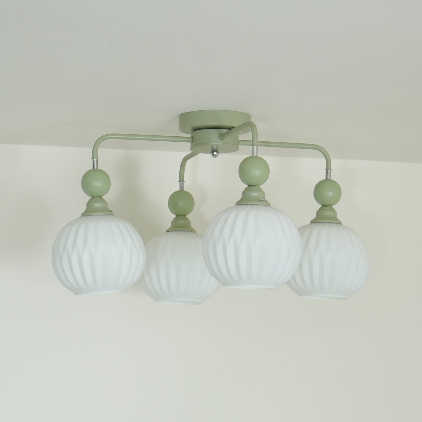 Verelle Ceiling Lamp With Ribbed Glass Shades And Warm Glow