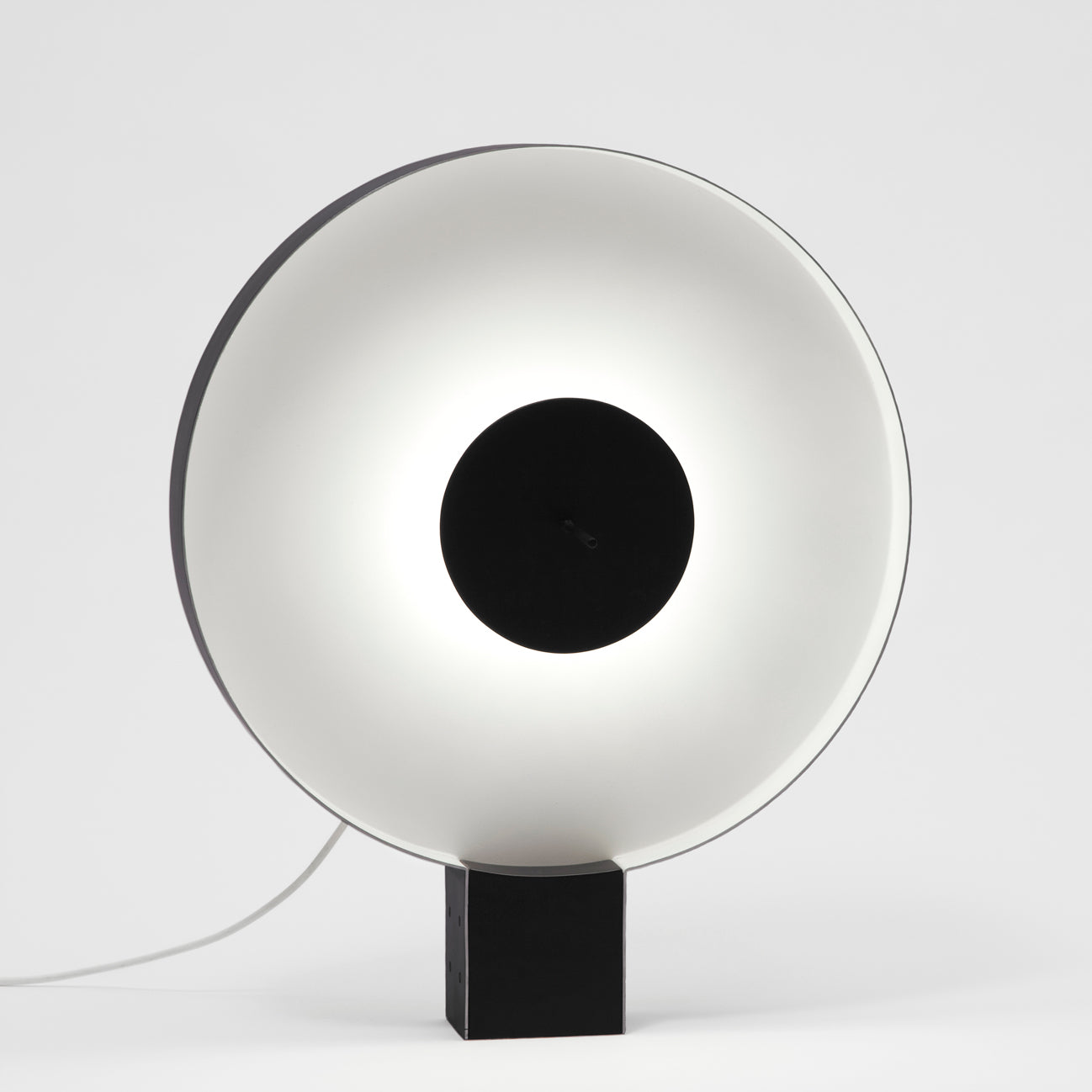 LumaCove | Metal and Acrylic Table Lamp For Living Rooms