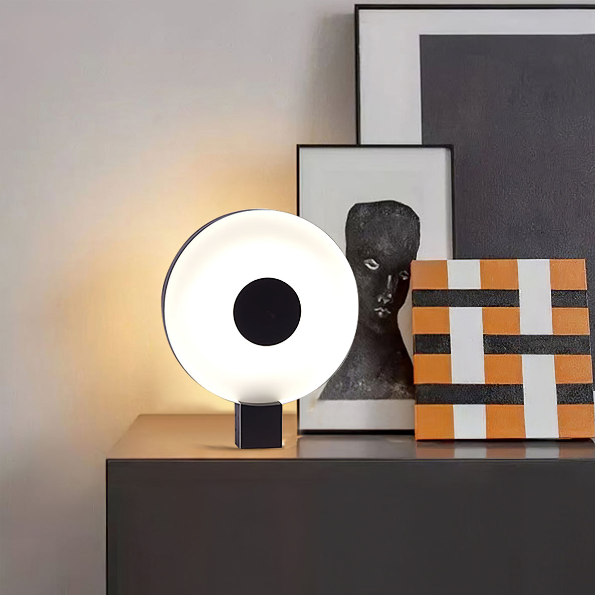 LumaCove | Metal and Acrylic Table Lamp For Living Rooms