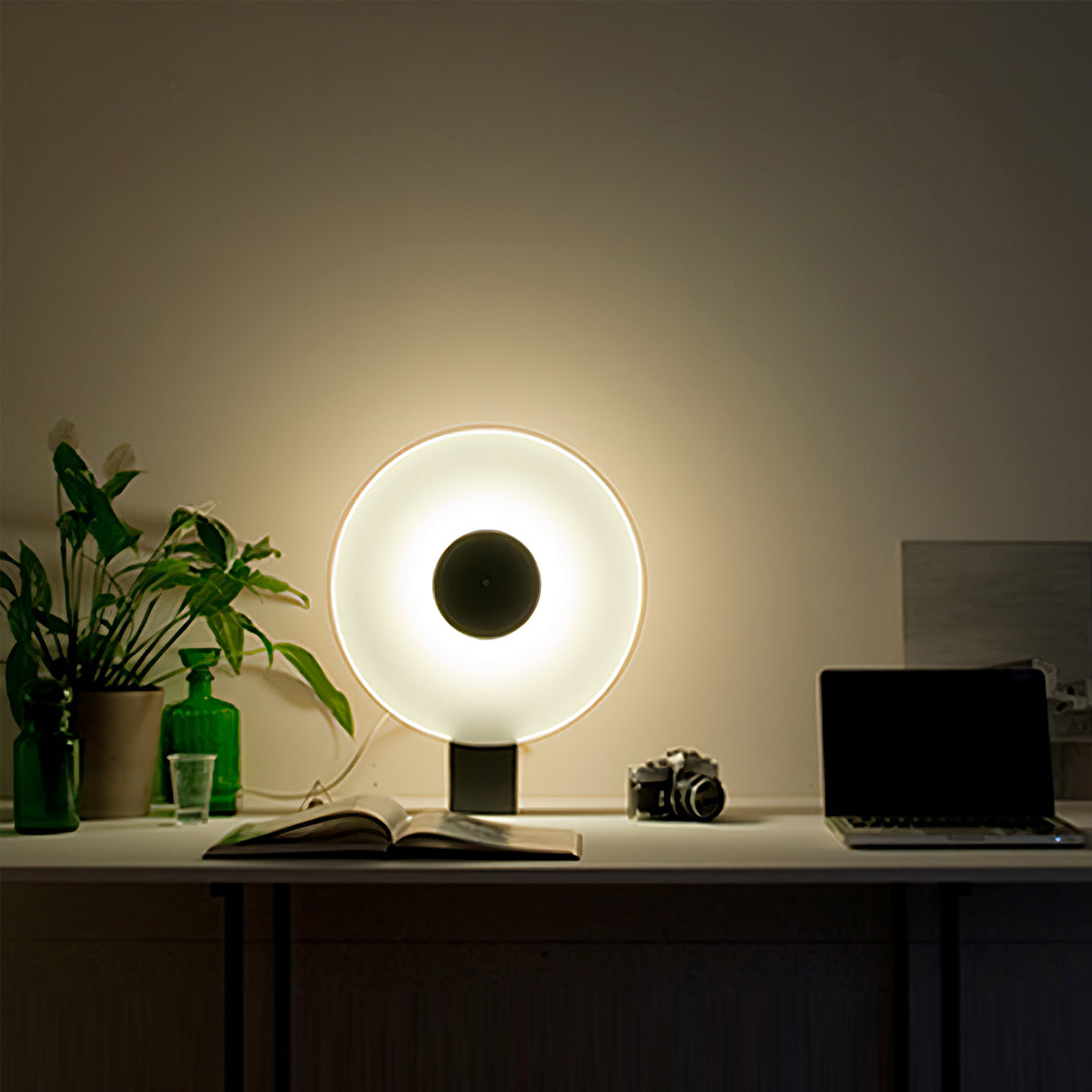 LumaCove | Metal and Acrylic Table Lamp For Living Rooms