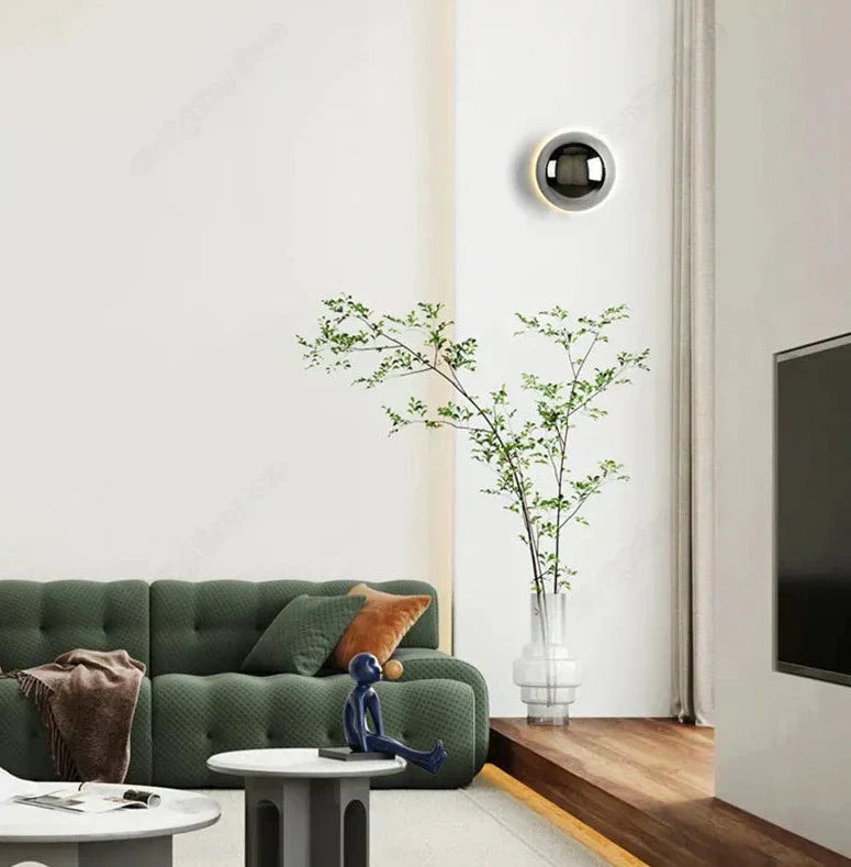 Nodra Nordic Wall Lamp in Aluminium and Acrylic for Bedroom