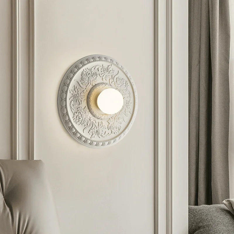 Vellora Classic Retro Wall Lamp for Luxury Interiors