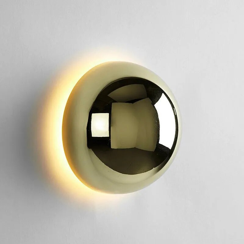 Nodra Nordic Wall Lamp in Aluminium and Acrylic for Bedroom