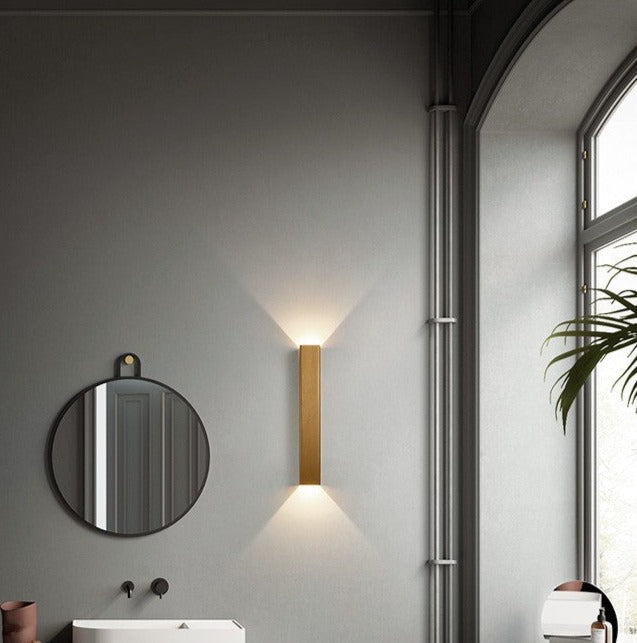 LumaVerve | Sleek Outdoor Lamp For Modern Patio And Garden