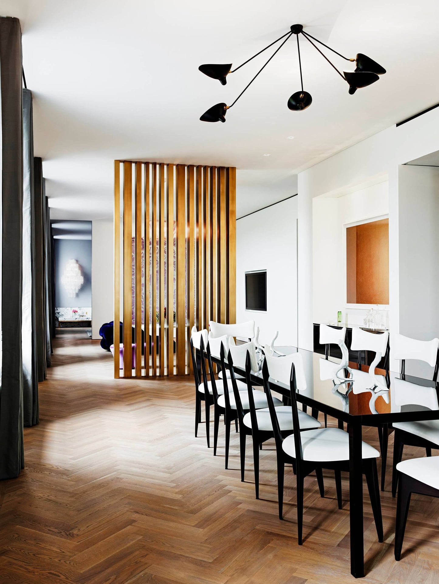 Aurena | Serge-Inspired Ceiling Lamp With Refined Light
