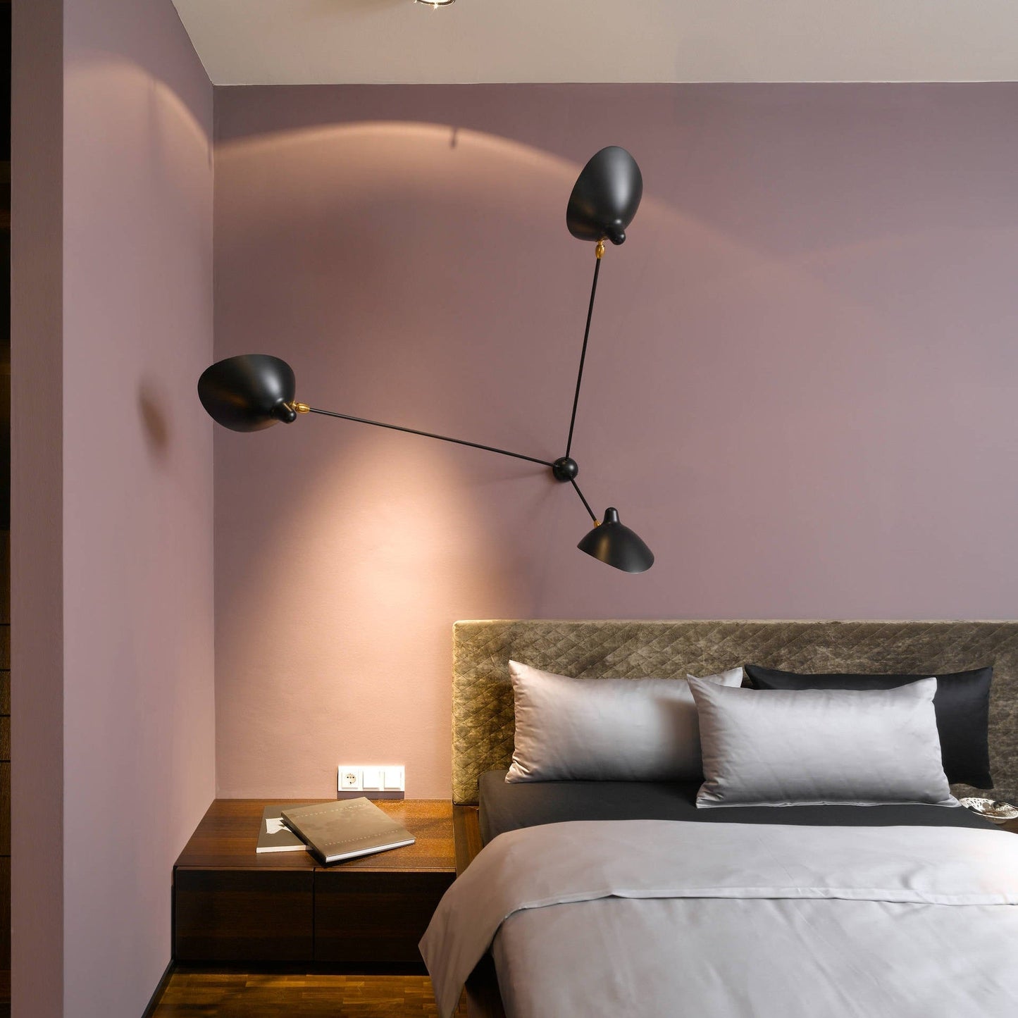 Aurena | Serge-Inspired Ceiling Lamp With Refined Light