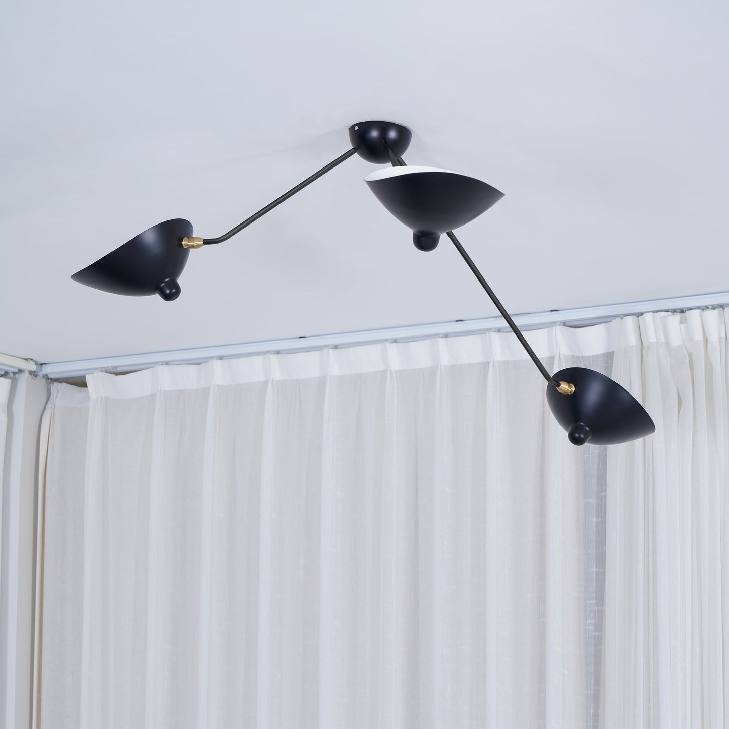 Aurena | Serge-Inspired Ceiling Lamp With Refined Light