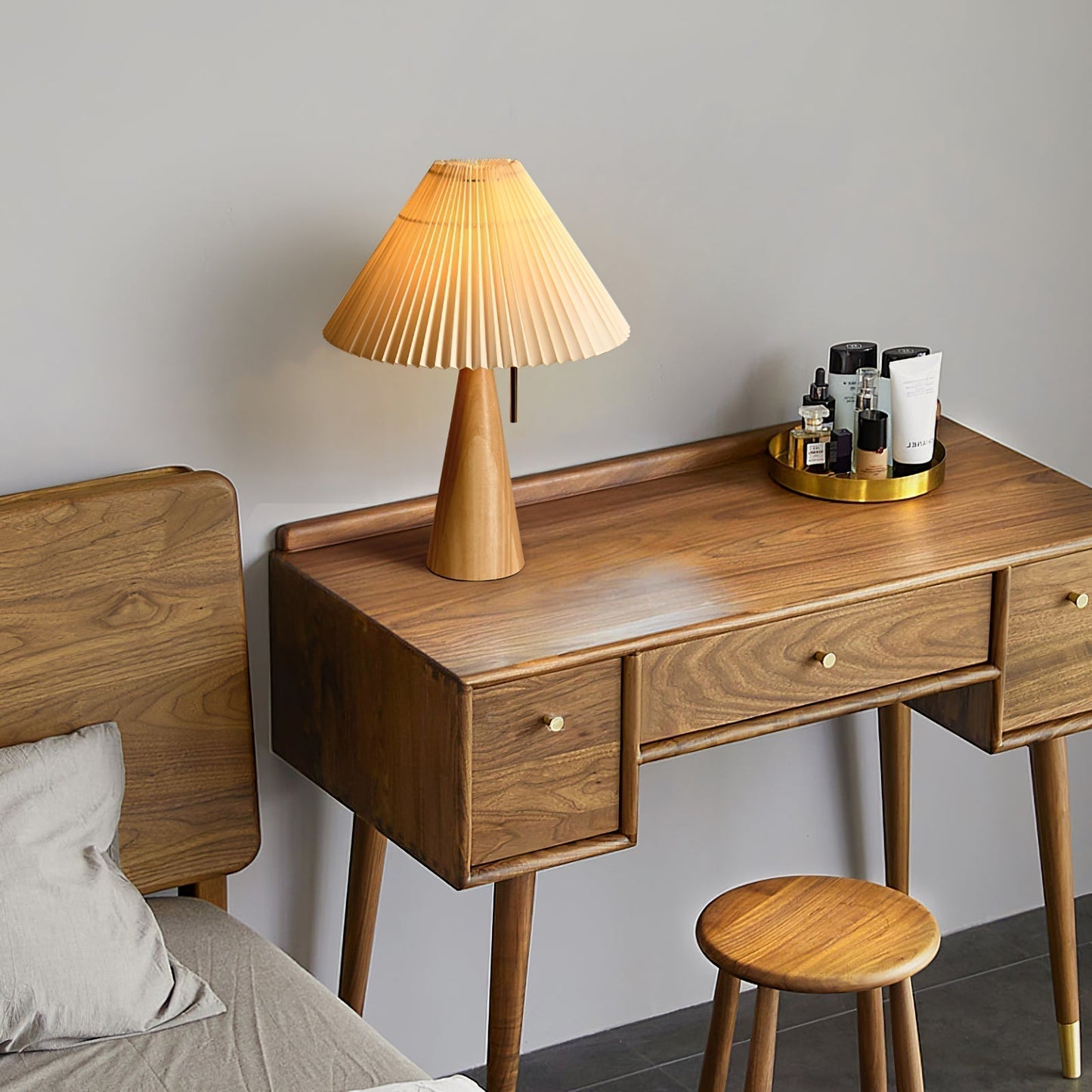 MarlowGlow | Elegant Wood & Metal Table Lamp, Beige Finish