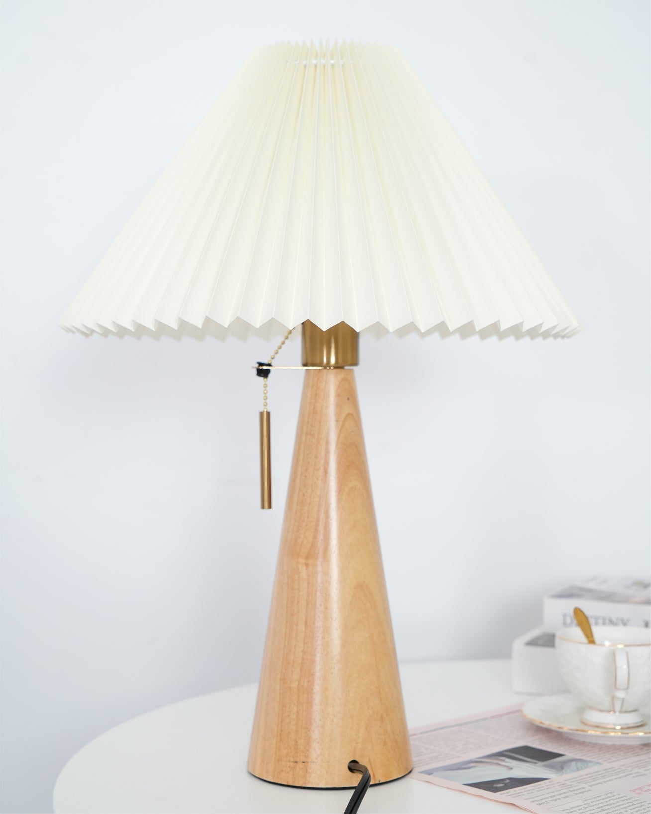 MarlowGlow | Elegant Wood & Metal Table Lamp, Beige Finish