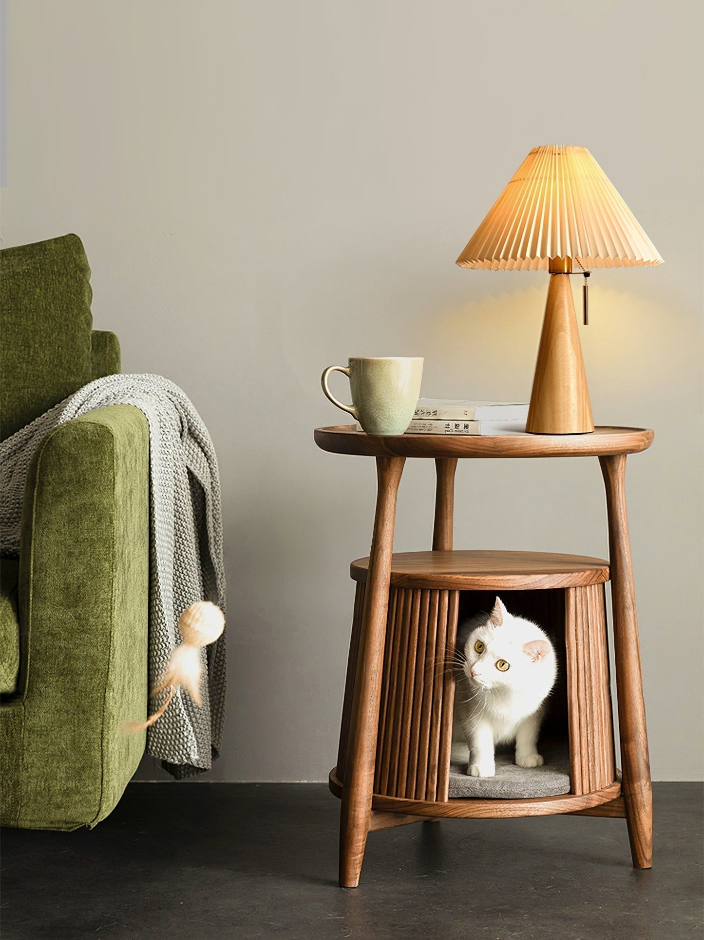 MarlowGlow | Elegant Wood & Metal Table Lamp, Beige Finish
