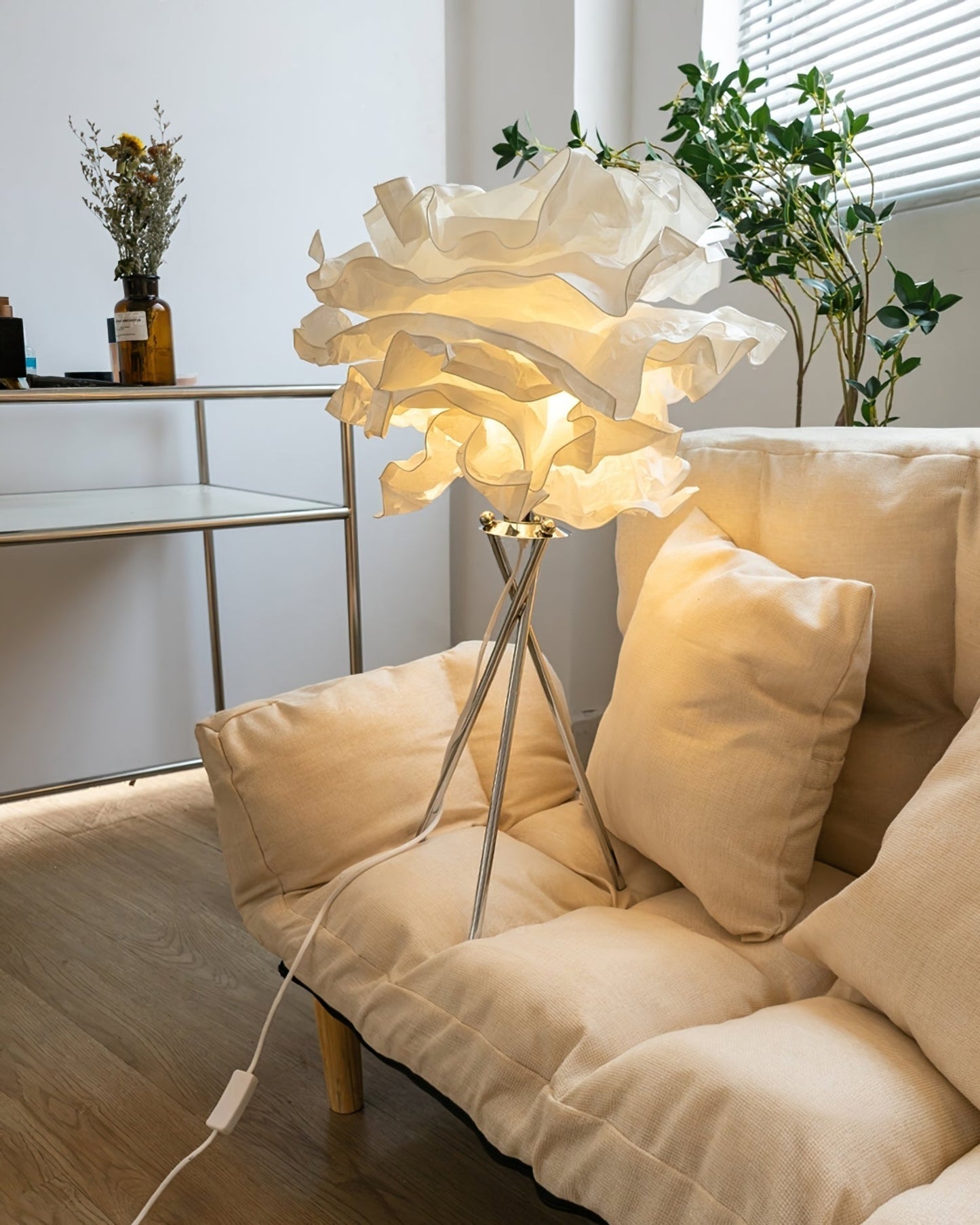 AeriaGlow | Cloud-Inspired Paper Art Table Lamp Soft Glow