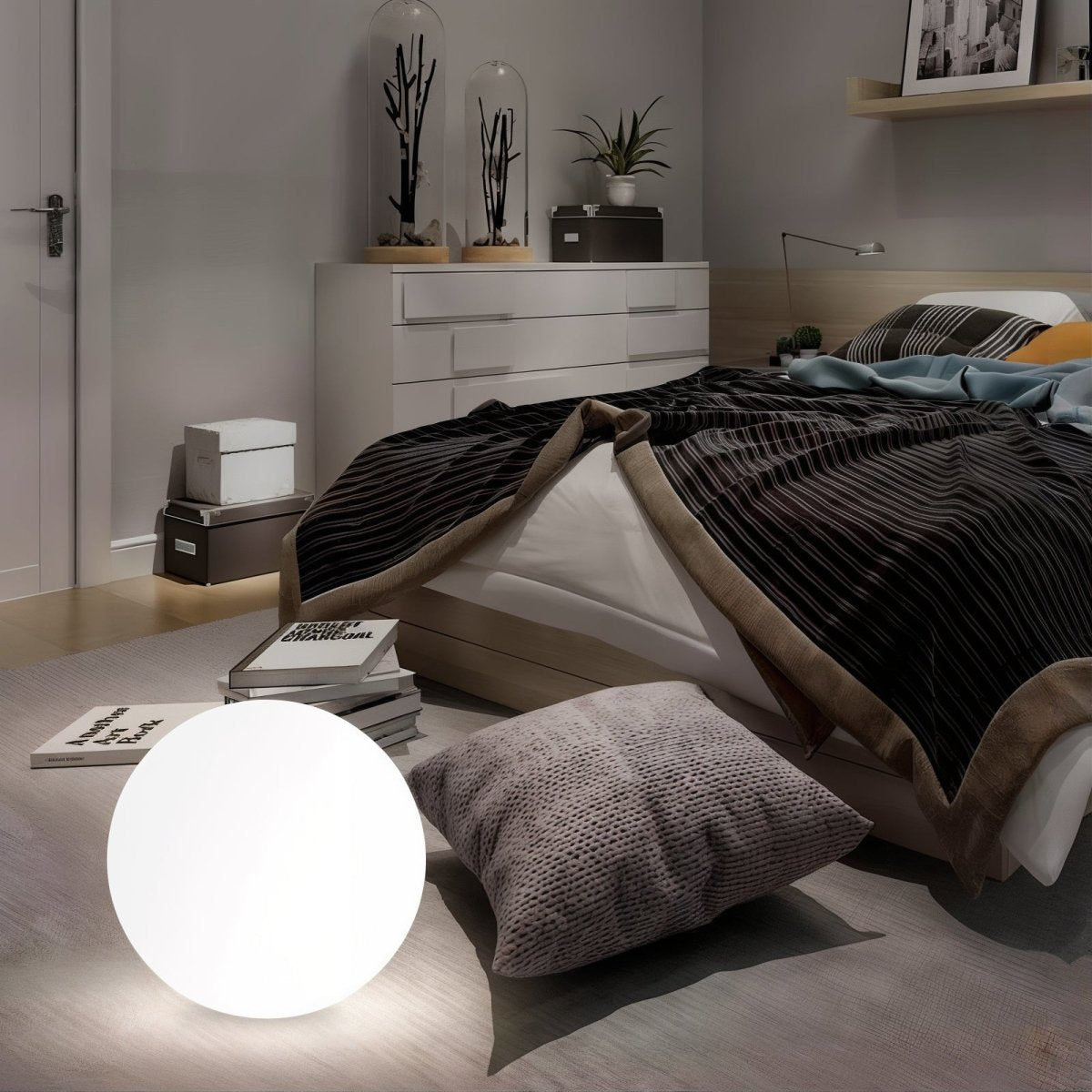 SylvGlow | Portable Rechargeable Color-Changing Garden Lamp