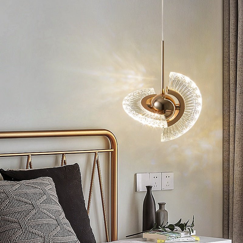 Novara | Elegant Modern UFO-Inspired LED Pendant Light