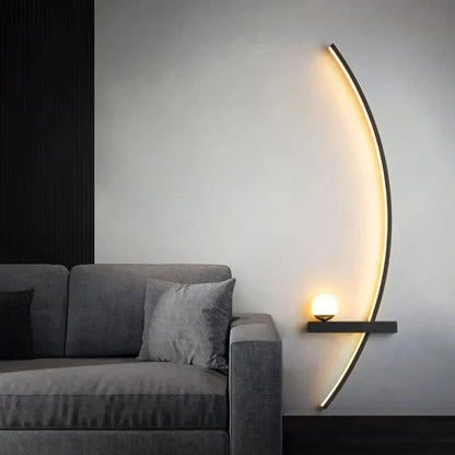 AstraGlow | Minimalist LED Wall Lamp in Matte Black & Gold
