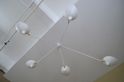 Aurena | Serge-Inspired Ceiling Lamp With Refined Light